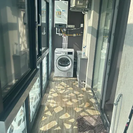 Apartament 2 * تيشيرغيول