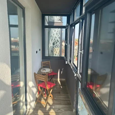 Apartament 2 *